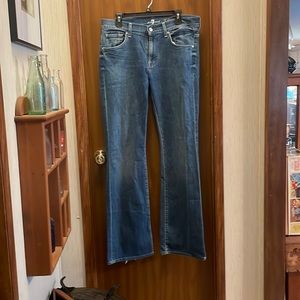 Men's 7 for all mankind "a" pkt bootcut jeans. Size 34x33